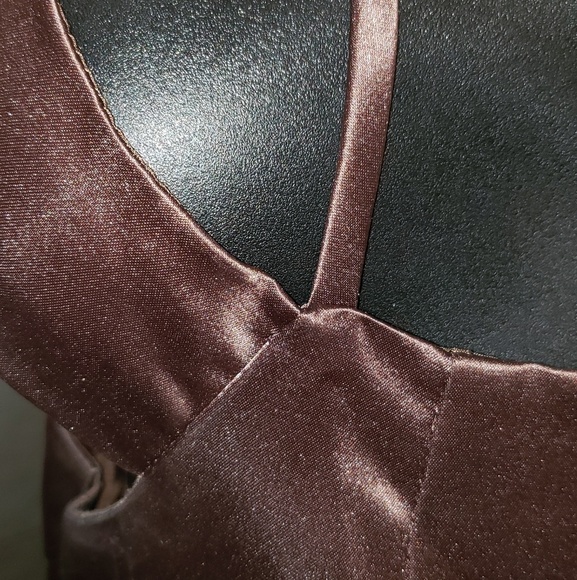 CHOCOLATE BROWN FULL LENGTH GIRLS DRESS - Picture 5 of 5